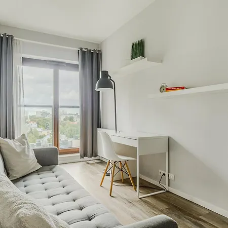 Shortstaypoland Naruszewicza *