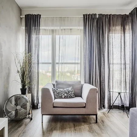 Shortstaypoland Naruszewicza * Varsovia